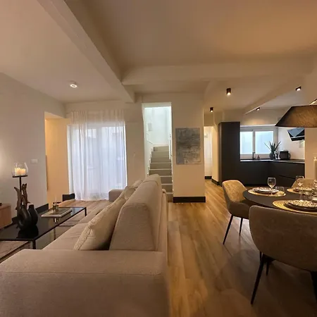 New Designer-penthouse Apartment Seville