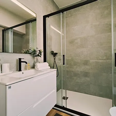 New Designer-penthouse Apartment Seville